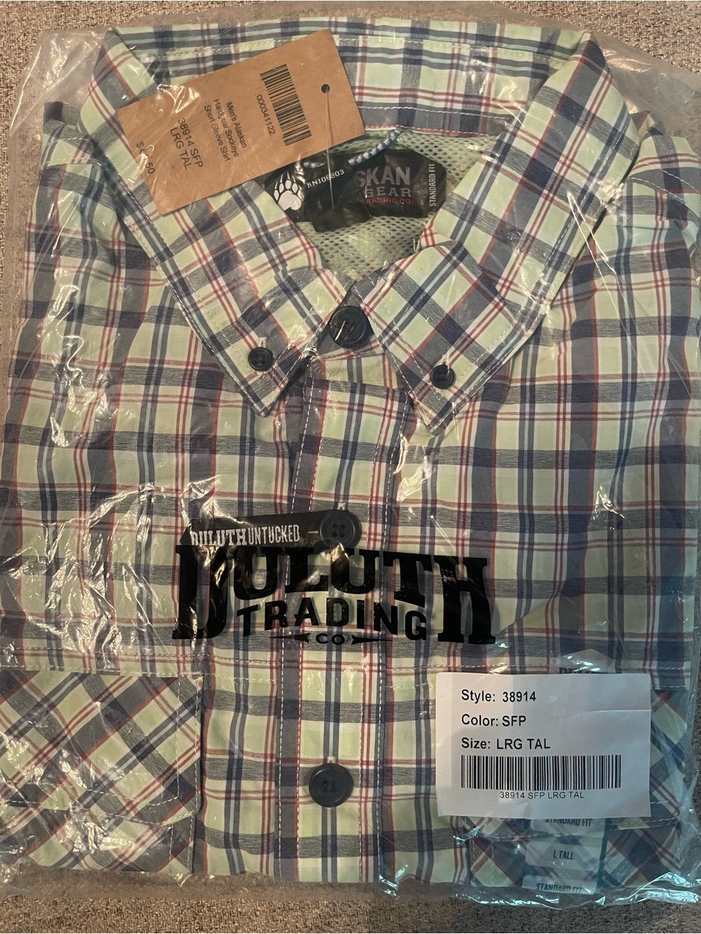 Men’s Light Green Plaid Button-Down Shirt